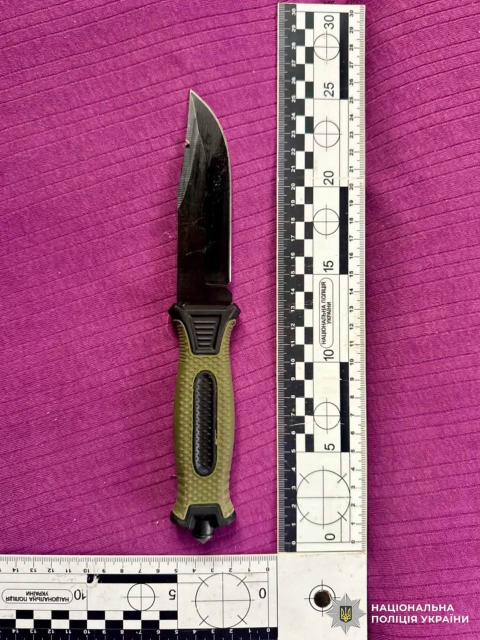 😨🔪 У селі під Білою Церквою чоловік напав на знайомого з ножем